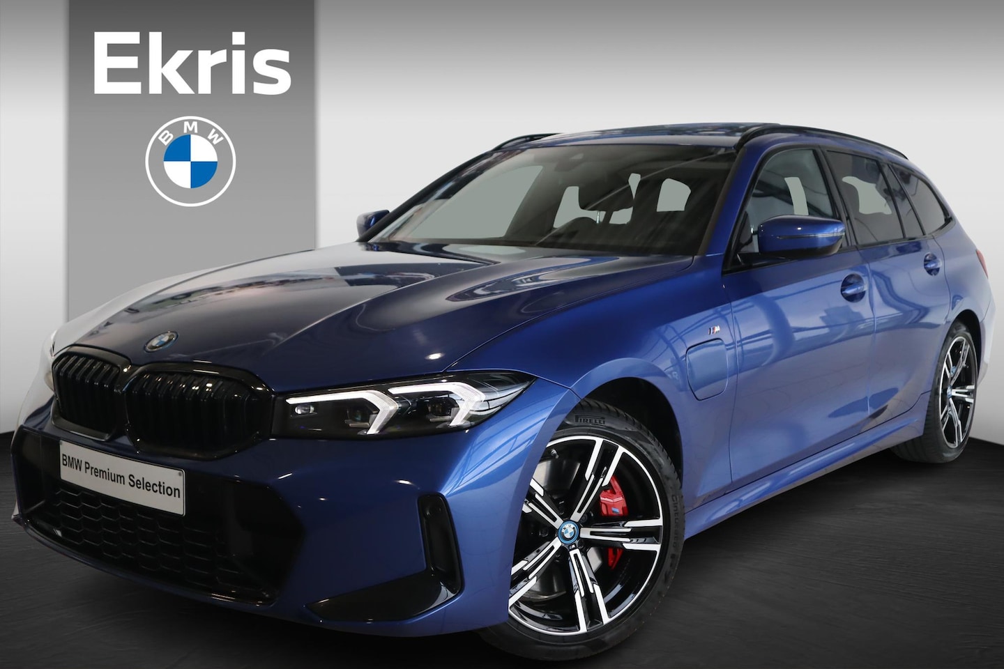 BMW 3-serie Touring - 330e | M Sportpakket Pro | Travel Pack | Comfort Pack - AutoWereld.nl