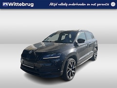 Skoda Karoq - 1.5 TSI ACT Sportline / AUTOMAAT/ PANO/ PARK. SENSOREN/ STOELVERWARM./ DODE HOEK/ VIRTUAL