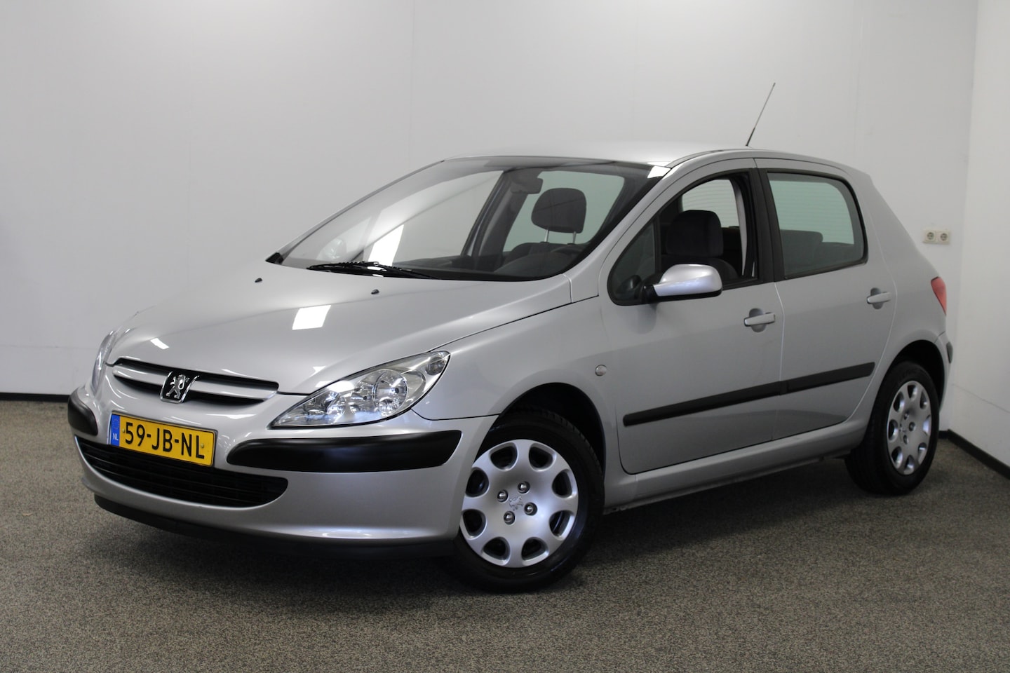 Peugeot 307 - 1.6-16V XT 1.6-16V XT - AutoWereld.nl