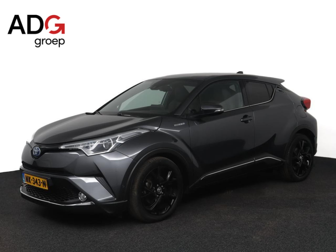 Toyota C-HR - 1.8 Hybrid Executive | Stoelverwarming | Navigatie | PDC | - AutoWereld.nl