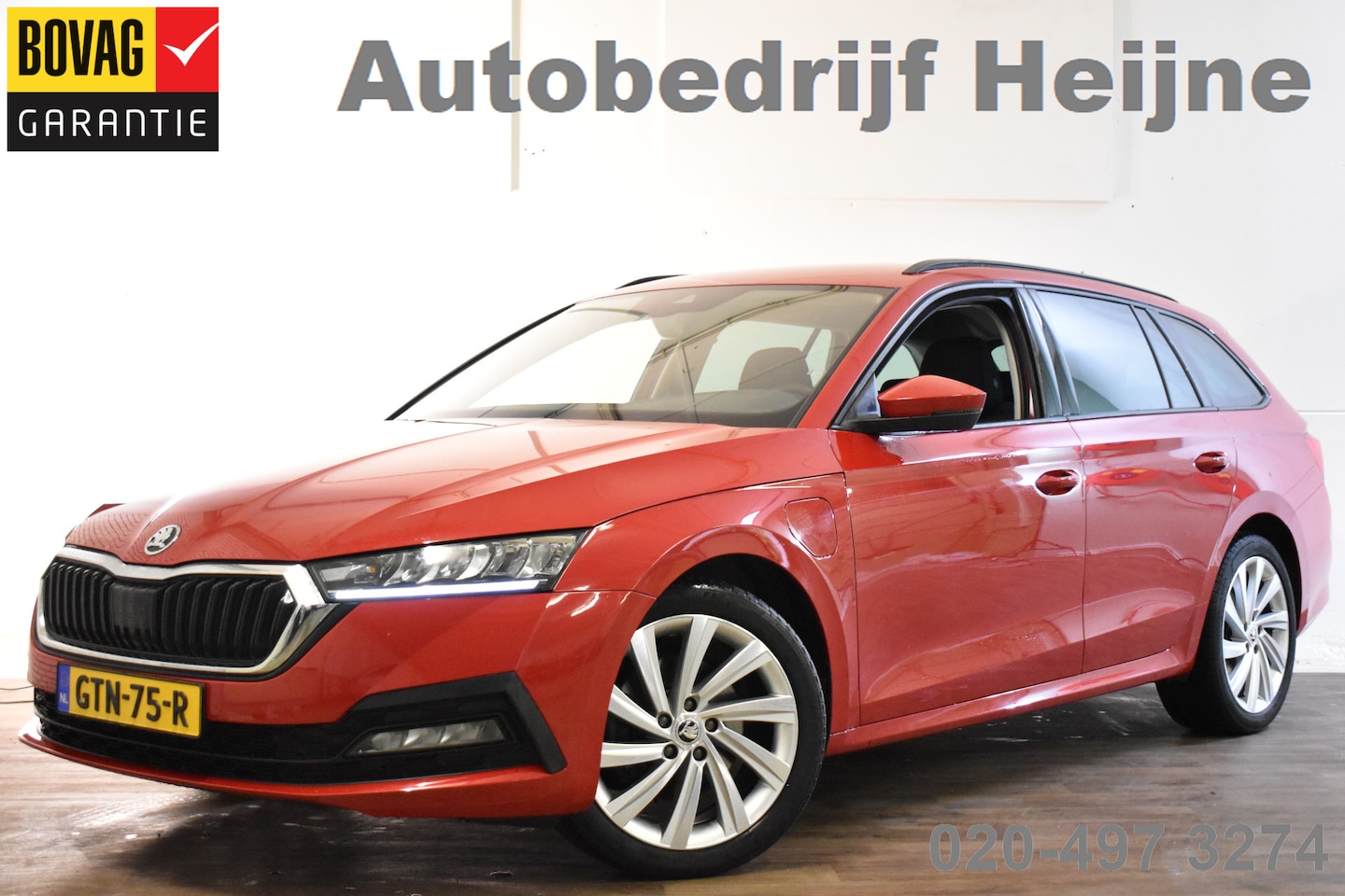 Skoda Octavia Combi - TSI iV 204PK DSG HYBRID BUSINESS SPORT CARPLAY/LED/PDC - AutoWereld.nl