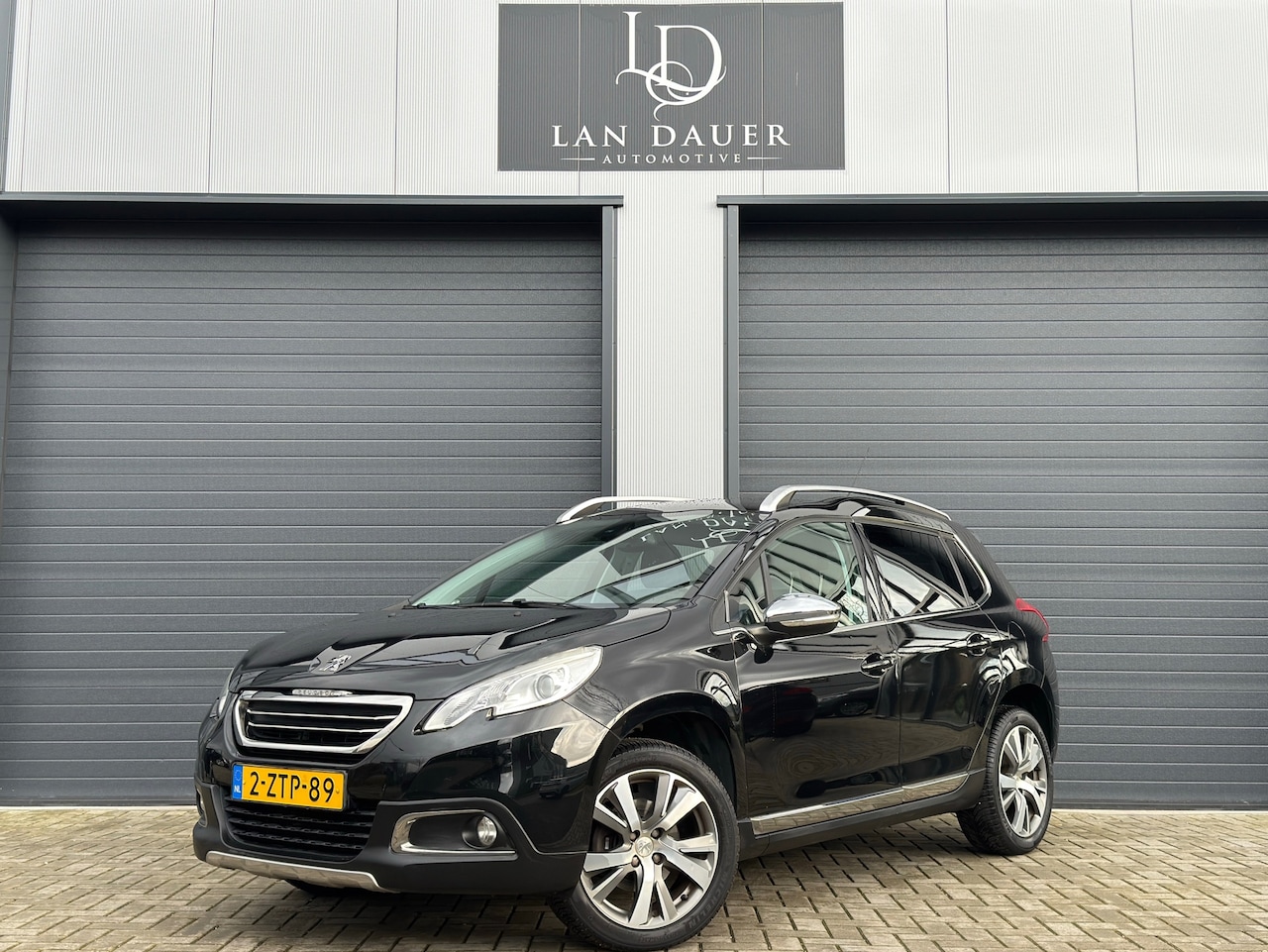 Peugeot 2008 - 1.6 VTi Féline / Pano / LAGE KM NAP / Cruise - AutoWereld.nl