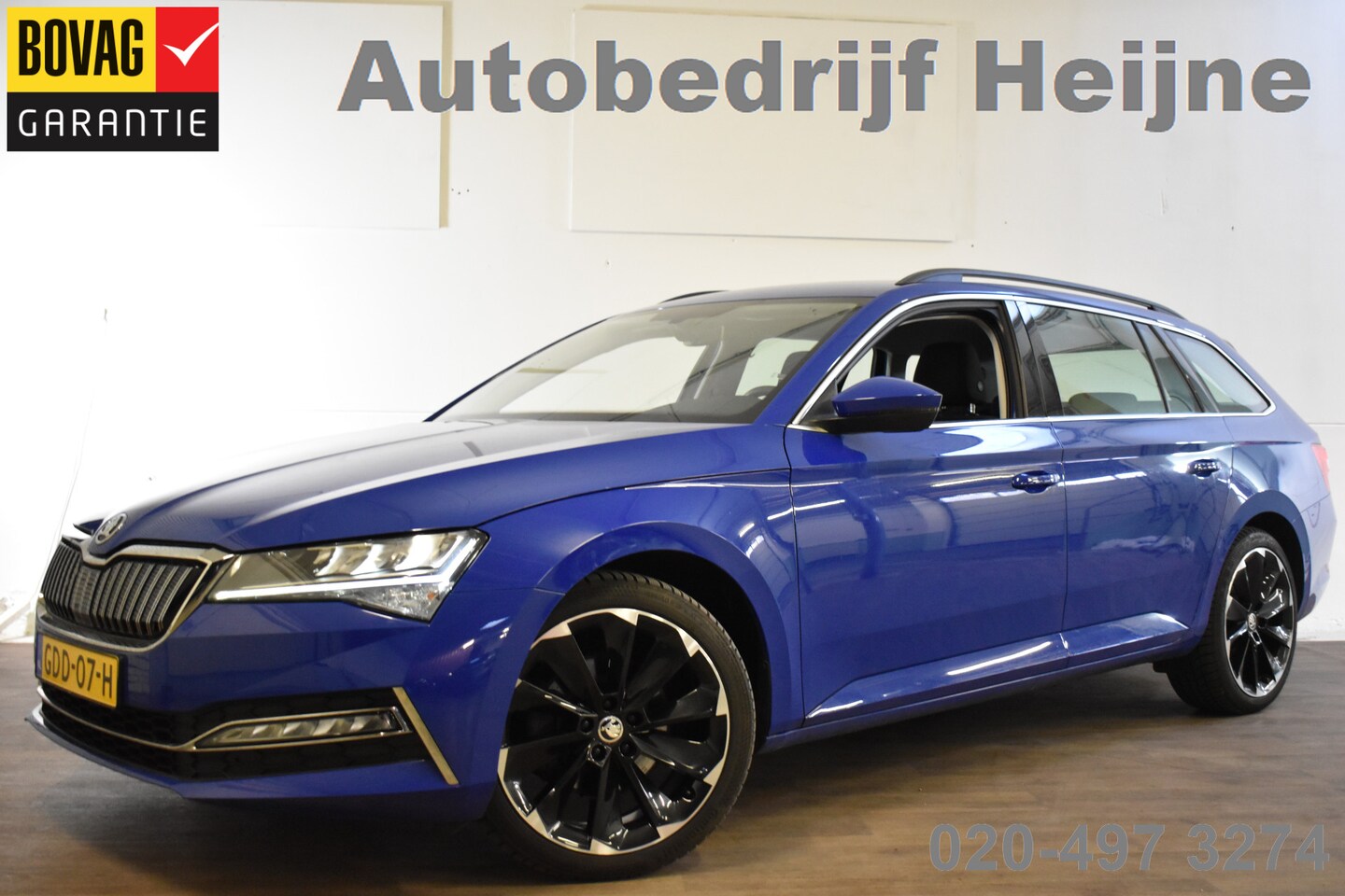 Skoda Superb Combi - iV 218PK DSG HYBRID BUSINESS NAVI/PDC/CARPLAY - AutoWereld.nl