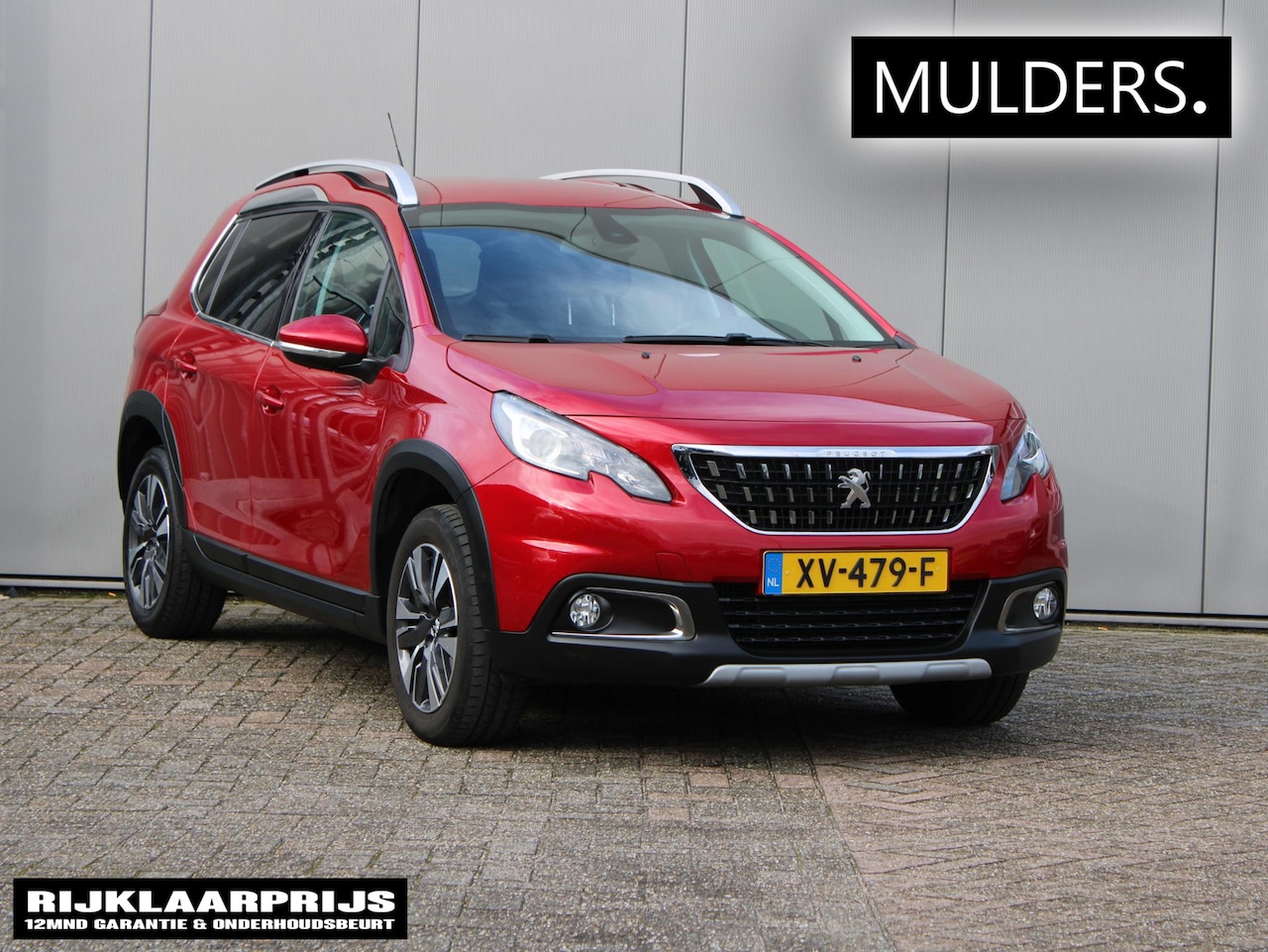 Peugeot 2008 - 1.2 PureTech Allure | Navi / Camera / Trekhaak - AutoWereld.nl