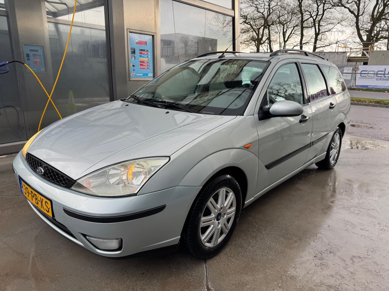 Ford Focus Wagon - 1.6-16V Futura INRUIL KOOPJE evt met nieuwe apk!! - AutoWereld.nl