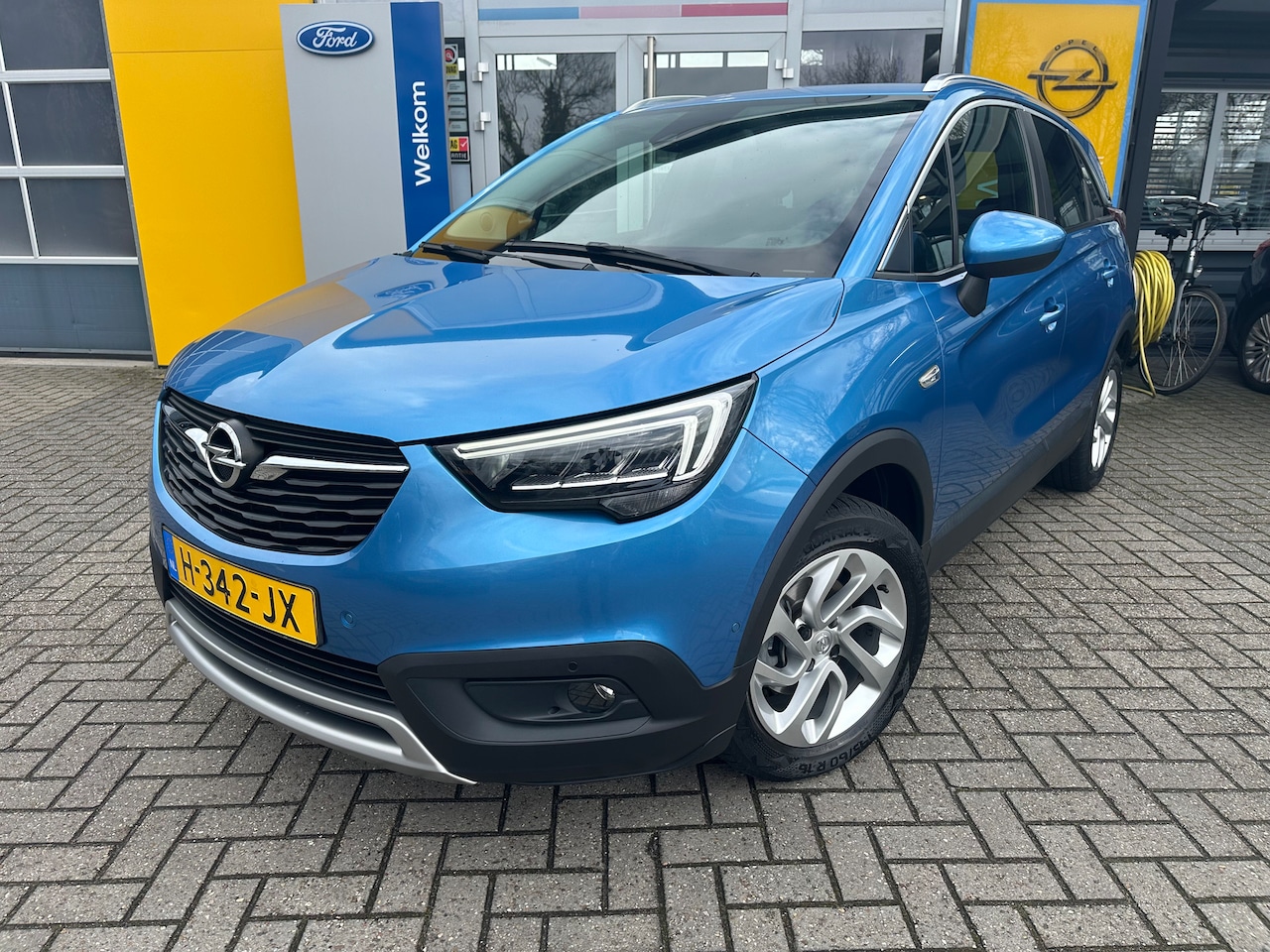 Opel Crossland X - 1.2 110PK Turbo Innovation | TREKHAAK| AGR-COMFORTSTOELEN| STOEL-, STUUR- EN VOORRUITVERWA - AutoWereld.nl