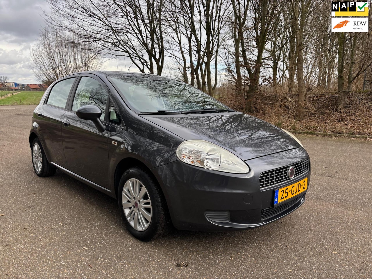 Fiat Grande Punto - 1.2 Dynamic | 5.drs | Airco | APK - AutoWereld.nl