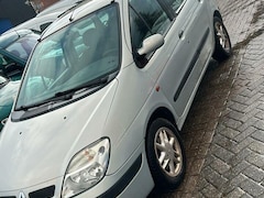 Renault Scénic - 1.8-16V RXT