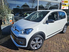 Volkswagen Up! - 1.0 BMT cross upautomaat, unieke auto