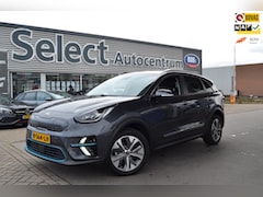 Kia e-Niro - ExecutiveLine 64 kWh|LEDER|STUUR/STOELVERW./VENT.|DODEHOEK|CARPLAY|ENZ