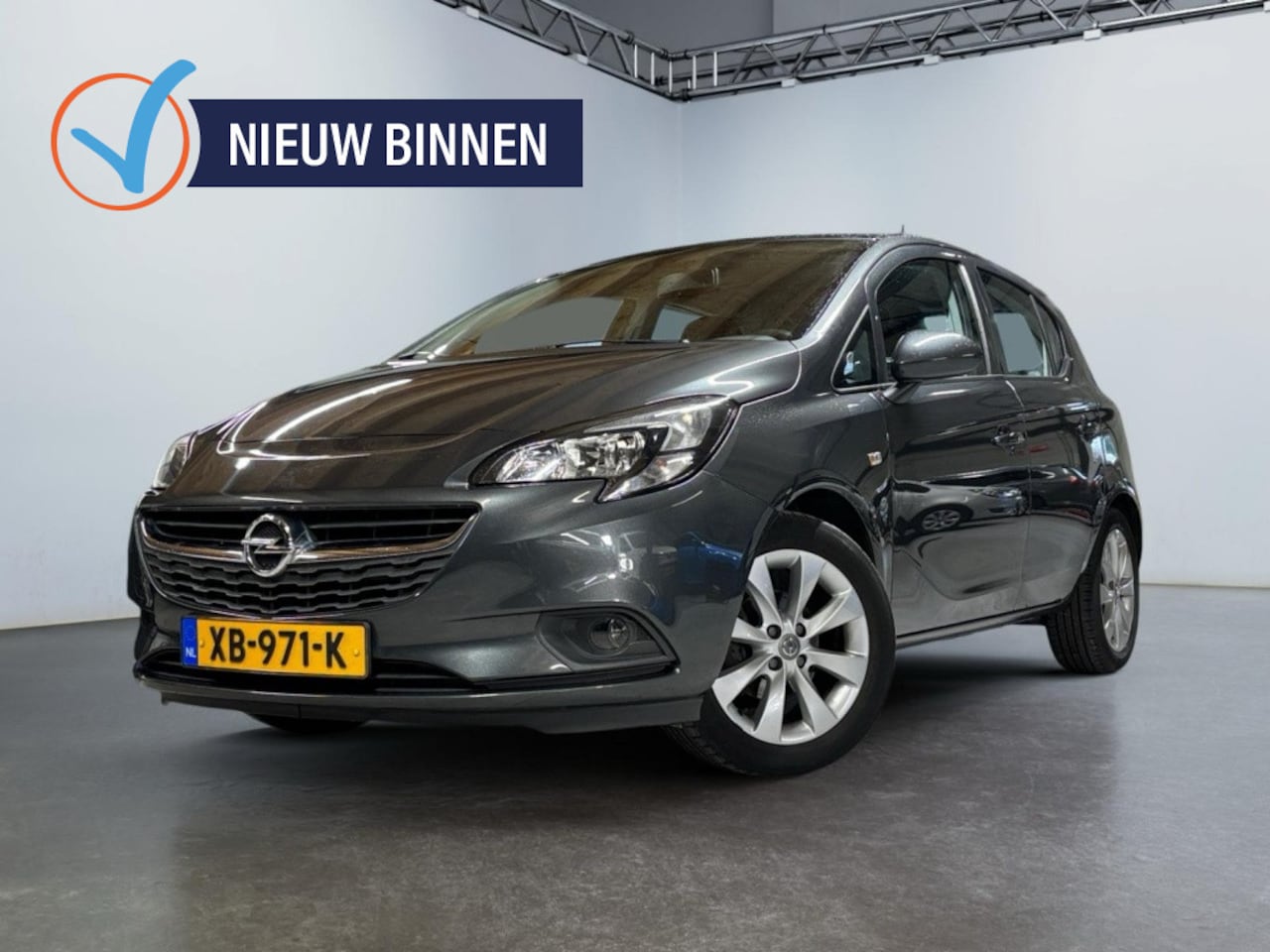 Opel Corsa - 1.4 Favourite 1.4 Favourite - AutoWereld.nl