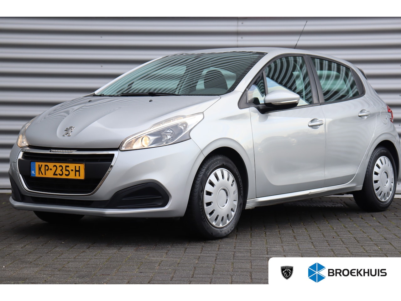 Peugeot 208 - 1.2 PURETECH 83PK ACTIVE / NAVI / AIRCO / LED / TREKHAAK / BLUETOOTH / CRUISECONTROL !! - AutoWereld.nl