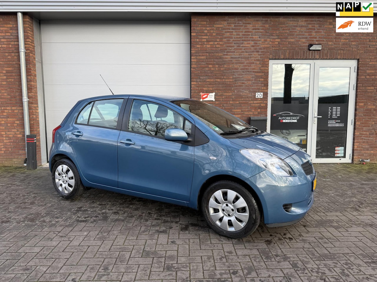 Toyota Yaris - 1.3 VVTi Sol|AIRCO|NIEUWE APK|5 DEURS - AutoWereld.nl