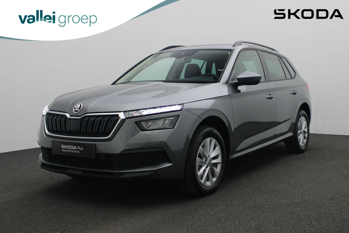 Skoda Kamiq - 1.0 TSI 110 pk Sport Business | Parkeersensoren achter | Apple Carplay / Android Auto | Cr - AutoWereld.nl