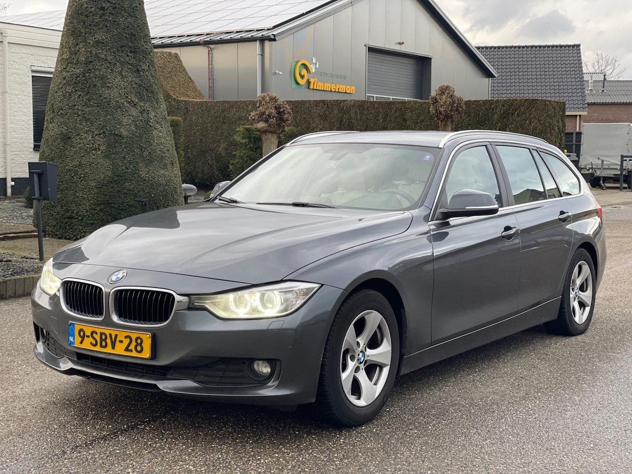 BMW 3-serie Touring - 320d EfficientDynamics Edition High Executive 2013 Navi/Clima/Lmv - AutoWereld.nl