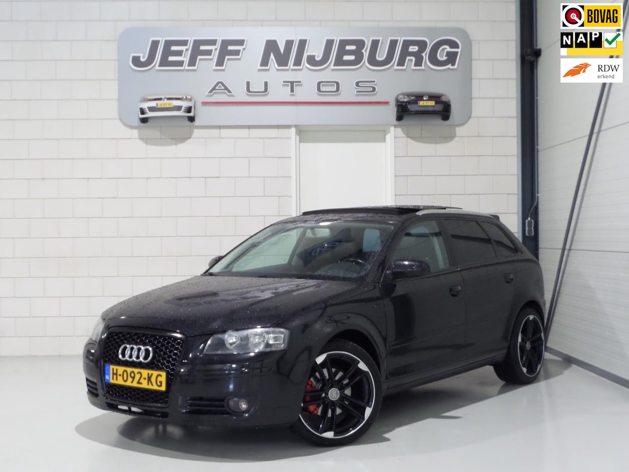 Audi A3 Sportback - 1.8 TFSI 160pk Automaat! Panoramadak 18"Velgen Bluetooth Cruise Sportstoelen Stoelverwarmi - AutoWereld.nl