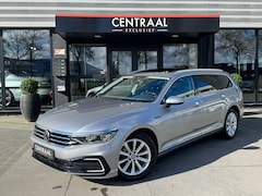 Volkswagen Passat Variant - 1.4 TSI PHEV GTE 218PK|Pano|Dynaudio|Massage|Leder|360Camera|ACC|Keyless|Carplay|Virtual C