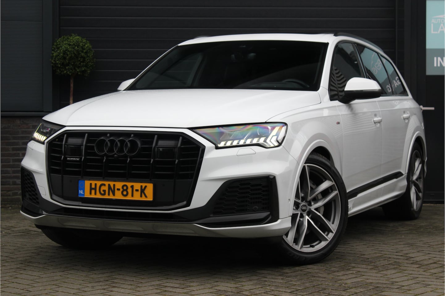 Audi Q7 - 55 TFSI E Quattro Pro Line Plus | Pano | Trekhaak | B&O | Softclose - AutoWereld.nl