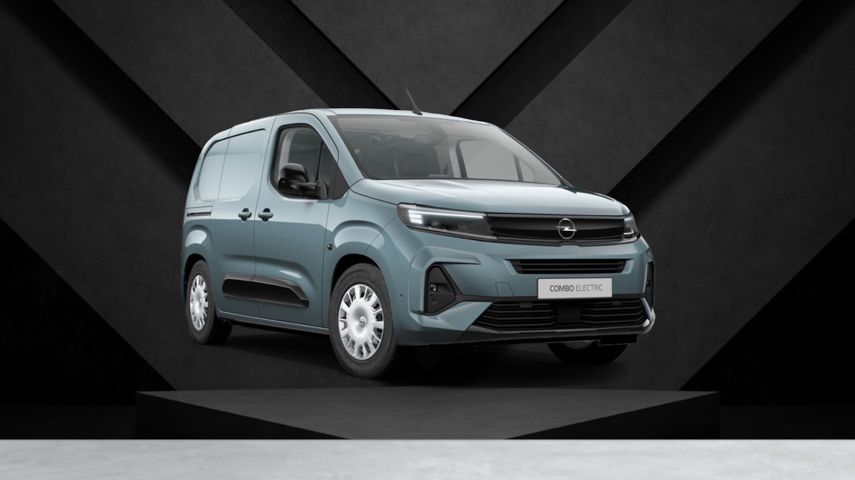 Opel Combo Electric - L1 50kWh | 3-zits | Houten afwerking laadruimte | Trekhaak voorbereiding | Pakket Look | C - AutoWereld.nl