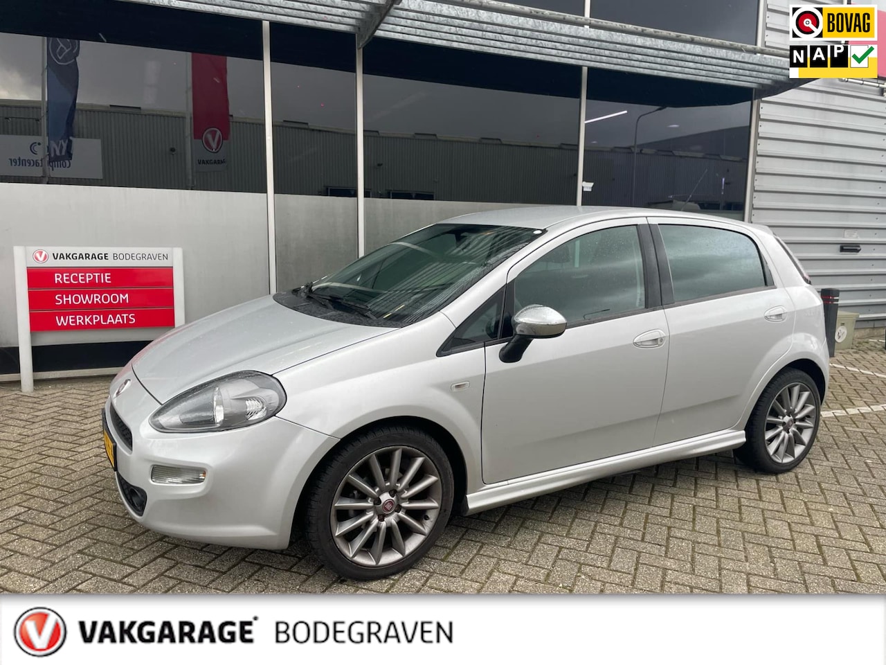 Fiat Punto Evo - 0.9 TwinAir Sport 0.9 TwinAir Sport - AutoWereld.nl