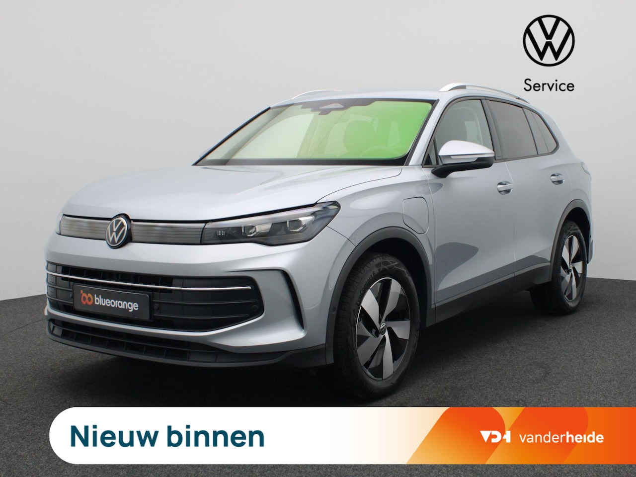 Volkswagen Tiguan - 1.5 eHybrid Life Edition 204PK DSG full led, achteruitrijcamera, stuur-stoelverwarming, ac - AutoWereld.nl