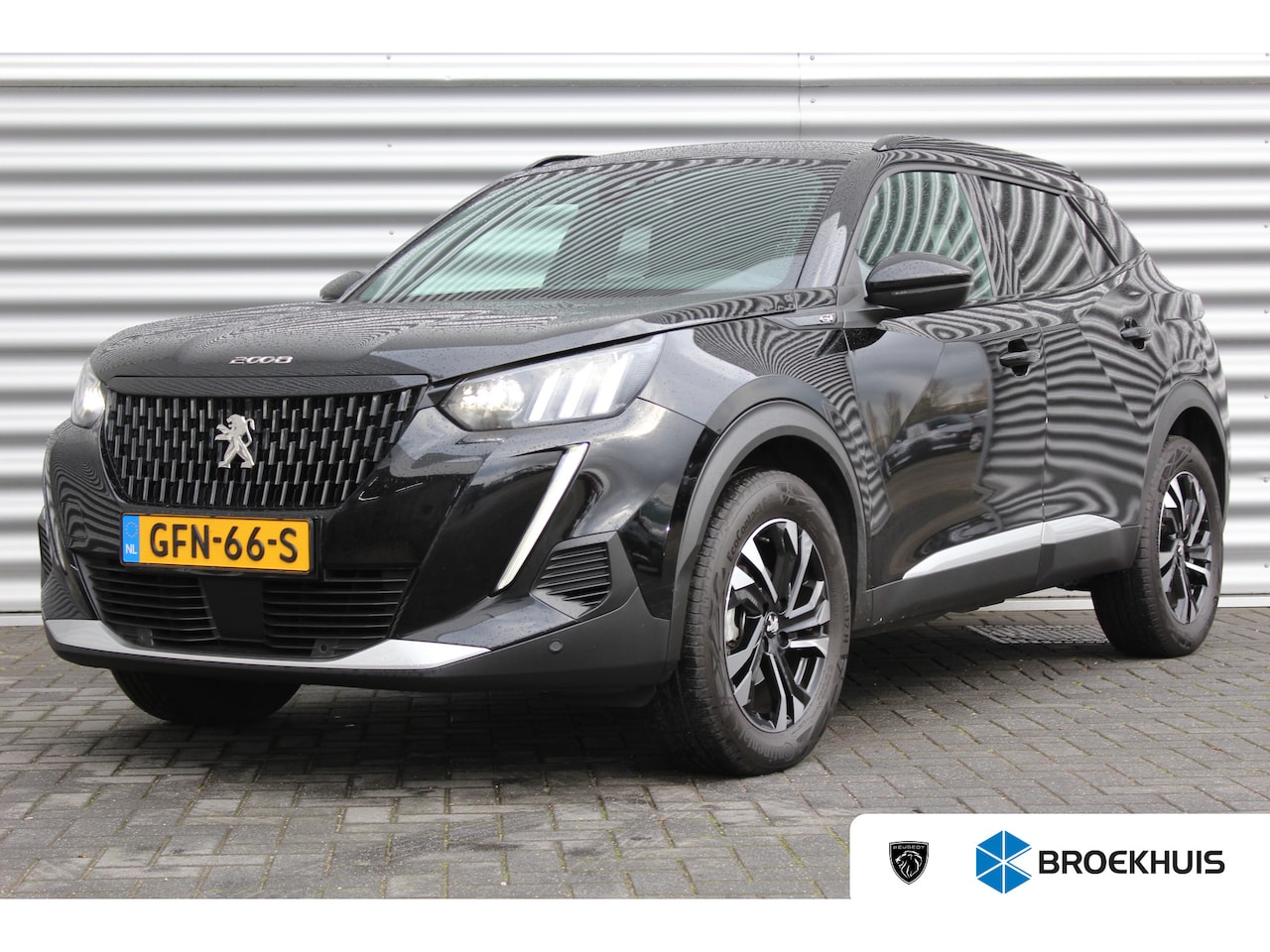 Peugeot 2008 - 1.2 PURETECH 130PK GT PACK AUTOMAAT / NAVI / LEDER / CLIMA / FULL-LED / 17" LMV / CAMERA / - AutoWereld.nl