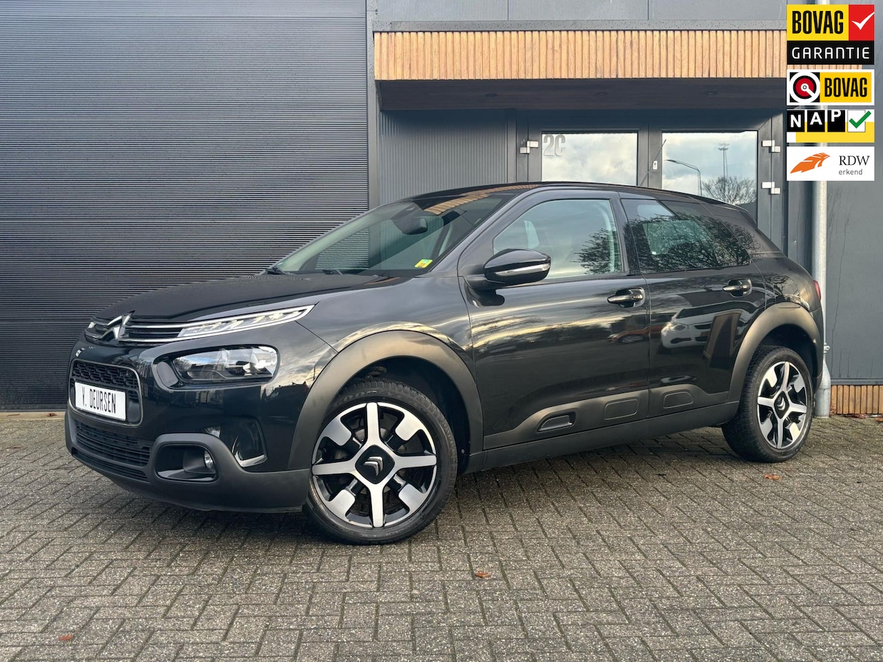 Citroën C4 Cactus - 1.2 PureTech Business 1.2 PureTech Business - AutoWereld.nl