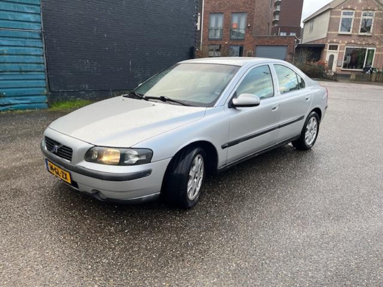 Volvo S60 - 2.4 Edition! Airco! Trekhaak! Dealer onderhouden! - AutoWereld.nl