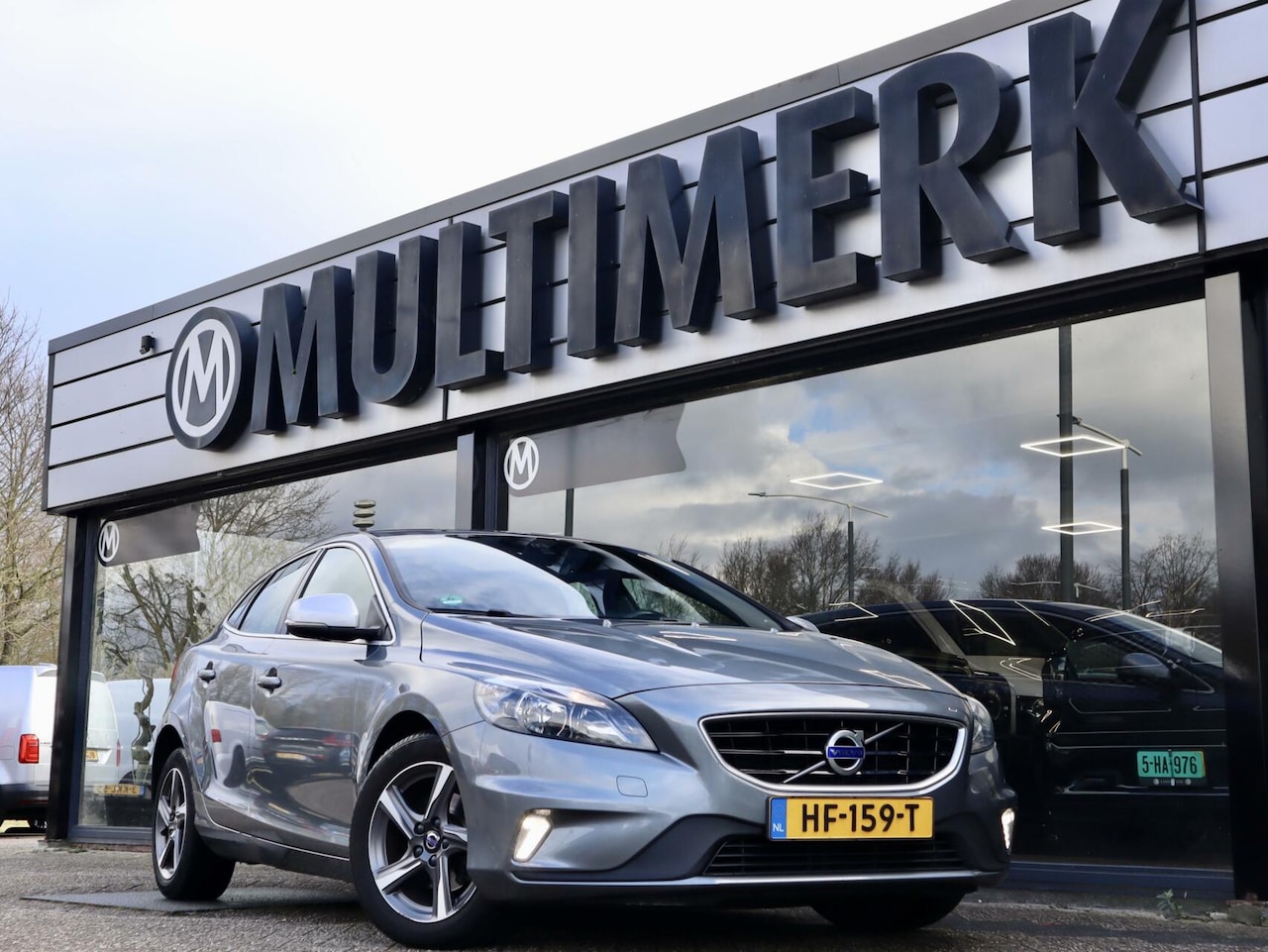 Volvo V40 - 2.0 D2 R-Design Business 2.0 D2 R-Design Business - AutoWereld.nl