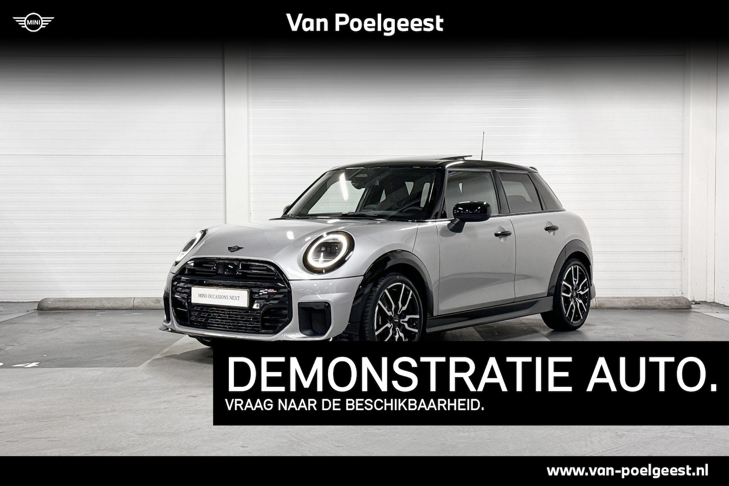 MINI Cooper S - 5-deurs | John Cooper Works Uitvoering | Pakket XL | 18" John Cooper Works Lap Spoke two-t - AutoWereld.nl