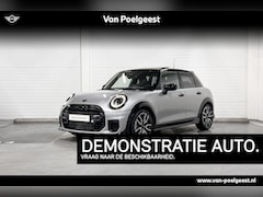 MINI Cooper S - 5-deurs | John Cooper Works Uitvoering | Pakket XL | 18" John Cooper Works Lap Spoke two-t