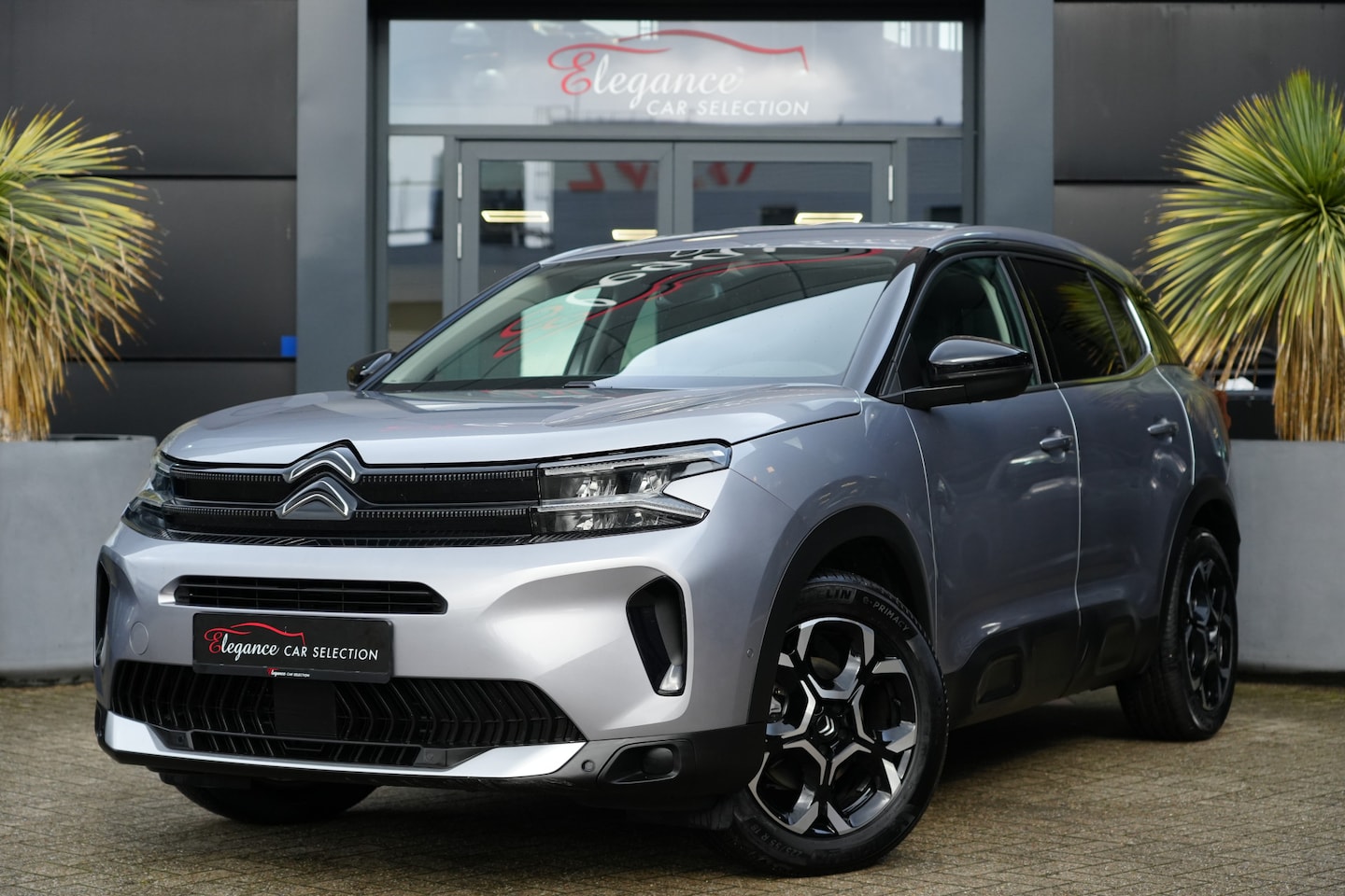 Citroën C5 Aircross - 1.2 Hybrid ë-Series 136pk Stoelverwarming/Cruise/360Camera - AutoWereld.nl