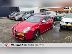 Alfa Romeo Giulietta - 1.4 T Distinctive | NAP | Automaat | Navigatie | Cruise Control