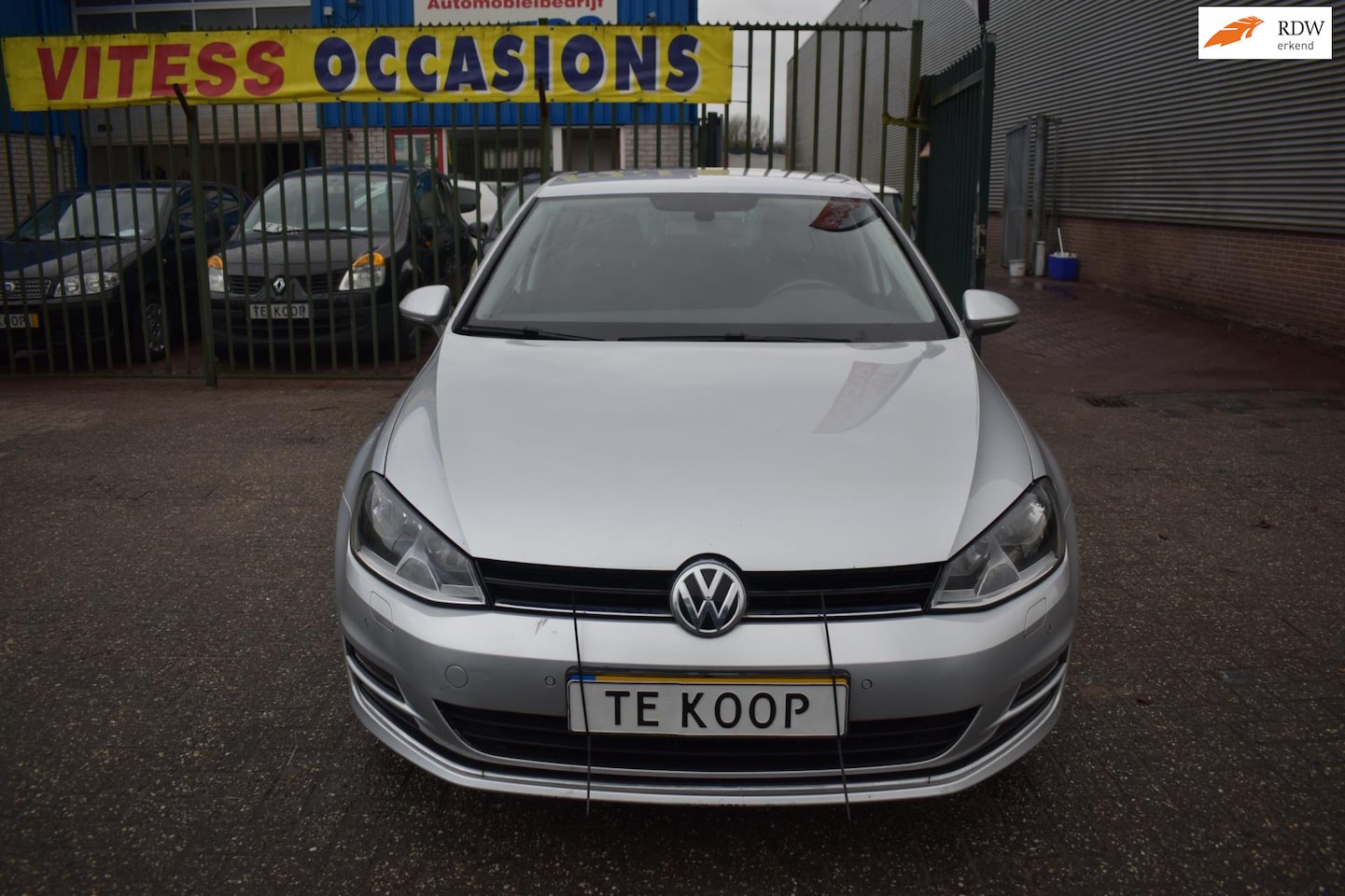 Volkswagen Golf - 2.0 TDI Business Edition R Connected 2.0 TDI Business Edition R Connected - AutoWereld.nl