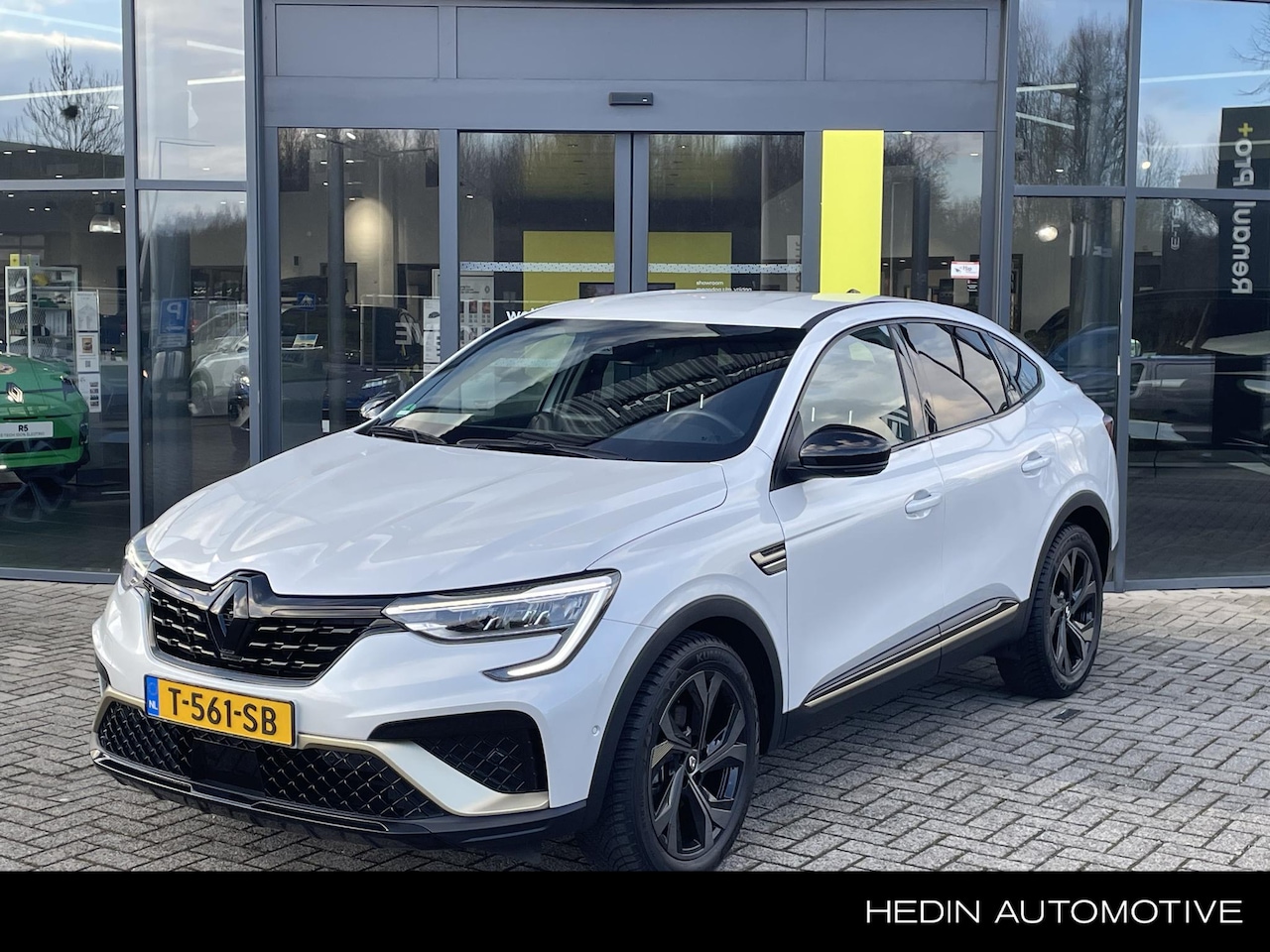 Renault Arkana - 1.6 E-Tech hybrid 145 E-Tech engineered Bose | Groot Scherm | Navigatie | Leer alcantara | - AutoWereld.nl