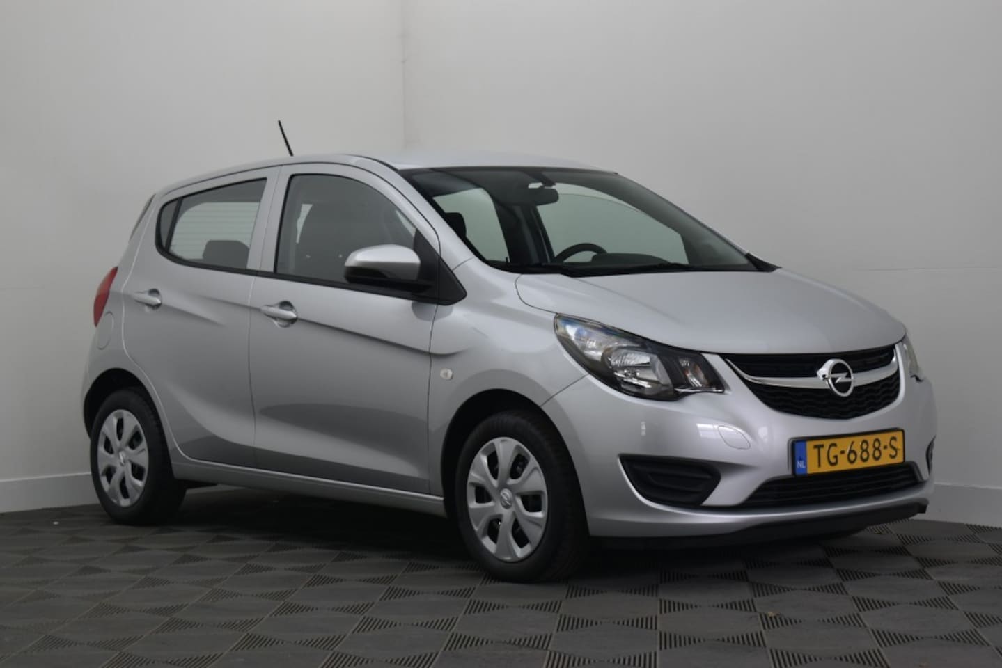 Opel Karl - 1.0 ecoFLEX Edition 1.0 ECOFLEX 75PK EDITION - AutoWereld.nl