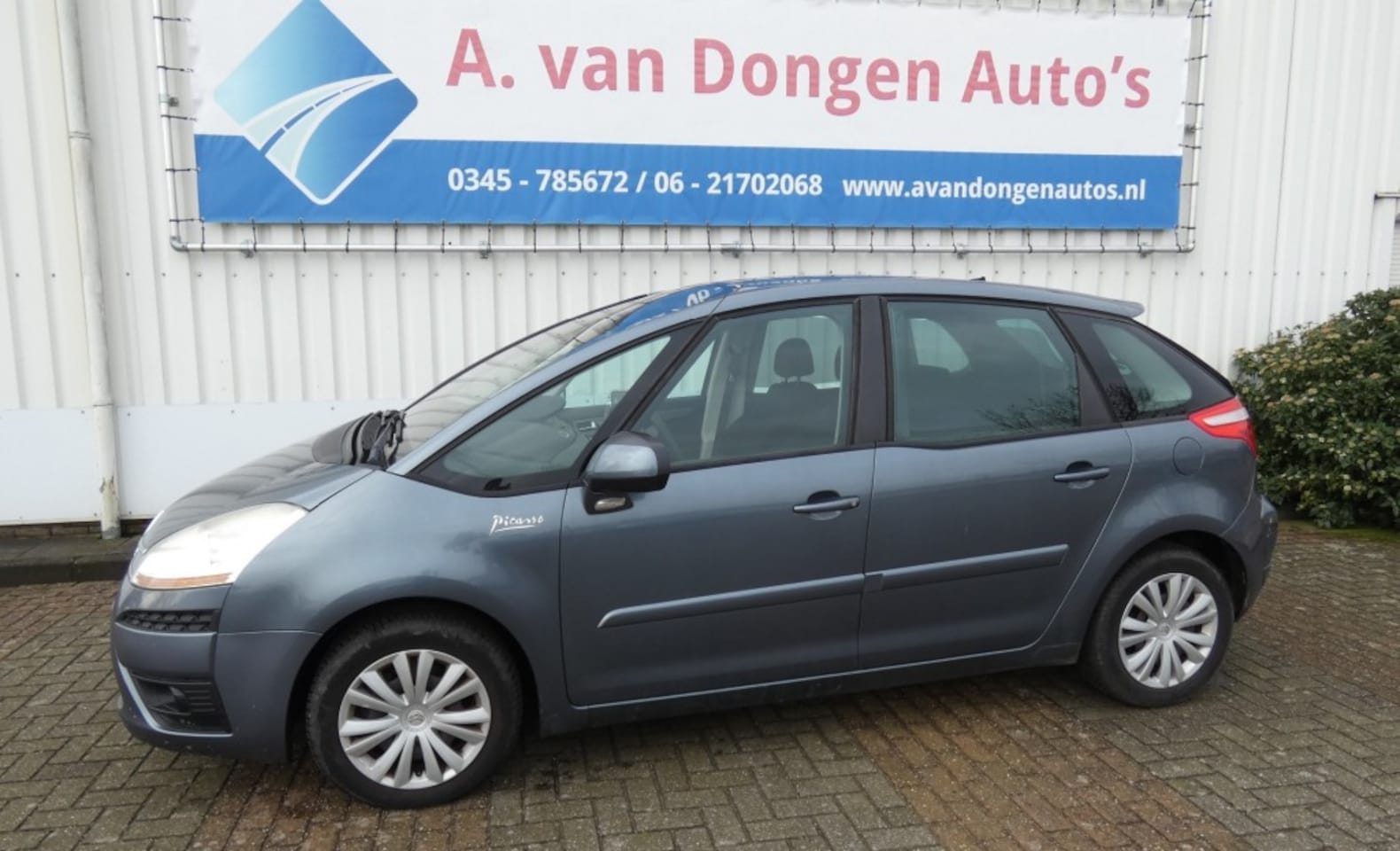 Citroën C4 - 2.0-16V AMBIANCE Automaat,Clima,Cruise,PDC,Trhaak - AutoWereld.nl