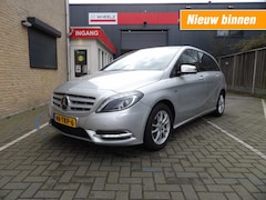 Mercedes-Benz B-klasse - 1.6 automaat - airco - trekhaak - exportprijs ex bpm