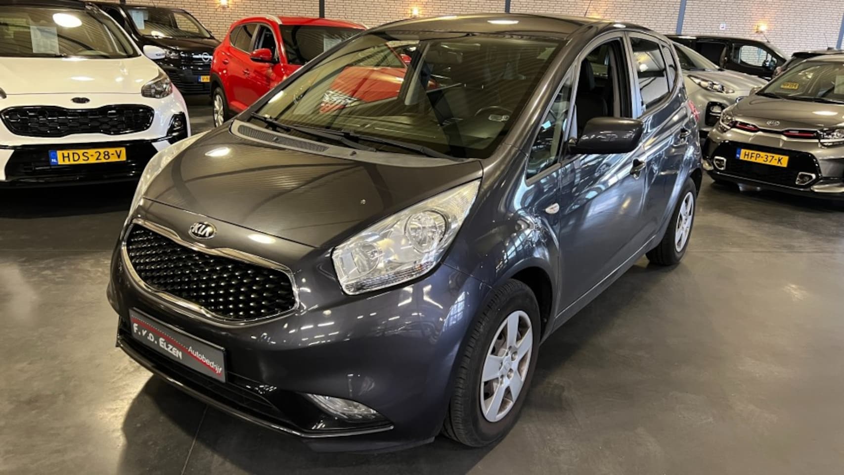 Kia Venga - 1.4 CVVT DynamicLine 1.4 CVVT DYNAMICLINE - AutoWereld.nl