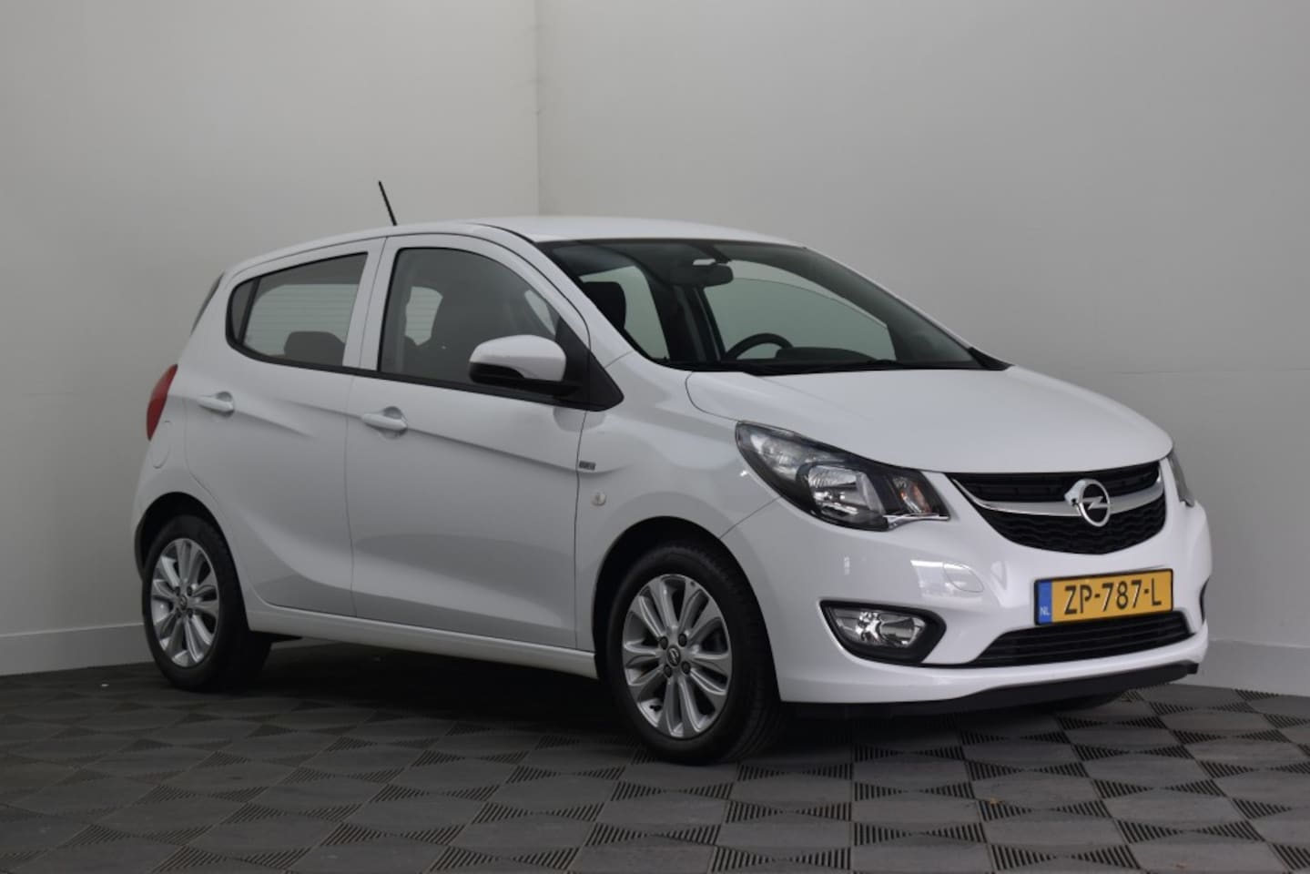 Opel Karl - 1.0 75PK 120 JAAR EDITION - AutoWereld.nl