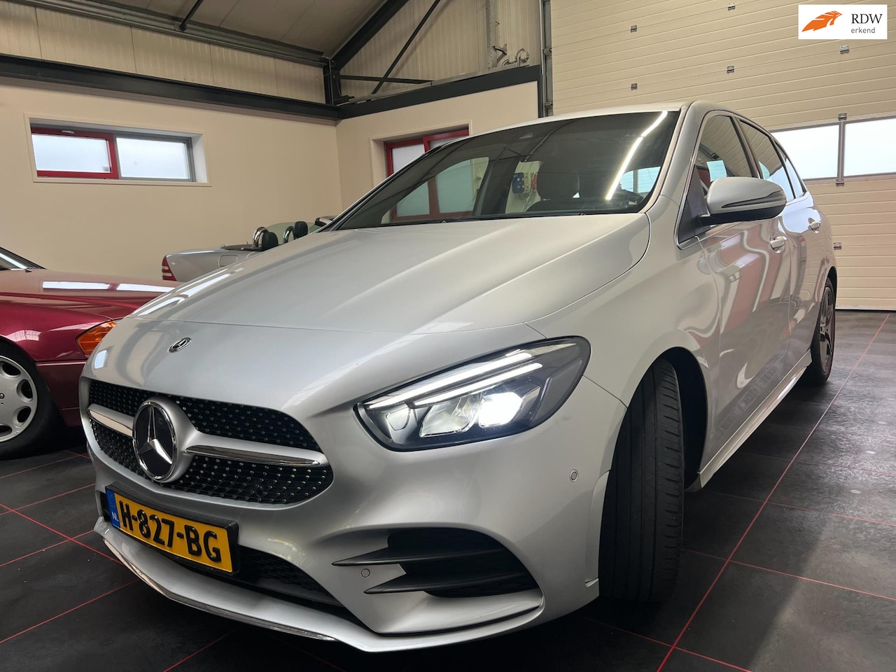 Mercedes-Benz B-klasse - 180 Business Solution AMG 180 Business Solution AMG - AutoWereld.nl