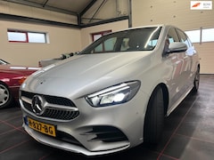 Mercedes-Benz B-klasse - 180 Business Solution AMG