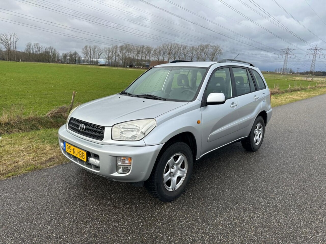 Toyota RAV4 - 2.0-16V VVT-i Luna AIRCO | TREKHAAK | NAP ! - AutoWereld.nl