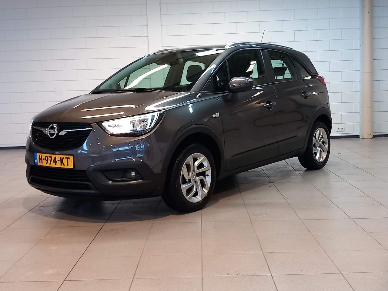 Opel Crossland X - 1.2 Turbo Edition | Stoelverwarming | cruise control | navigatiesysteem full map - AutoWereld.nl