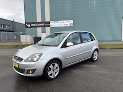 Ford Fiesta - 1.3-8V Futura XL 5-Deurs 70 PK. Mooie en zeer fijn rijdende auto Zuinig en zeer betrouwbaa