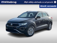 Volkswagen T-Roc - 1.5 TSI 150pk Life DSG Automaat App-Connect / LED verlichting / Digital Dashboard / Parkee