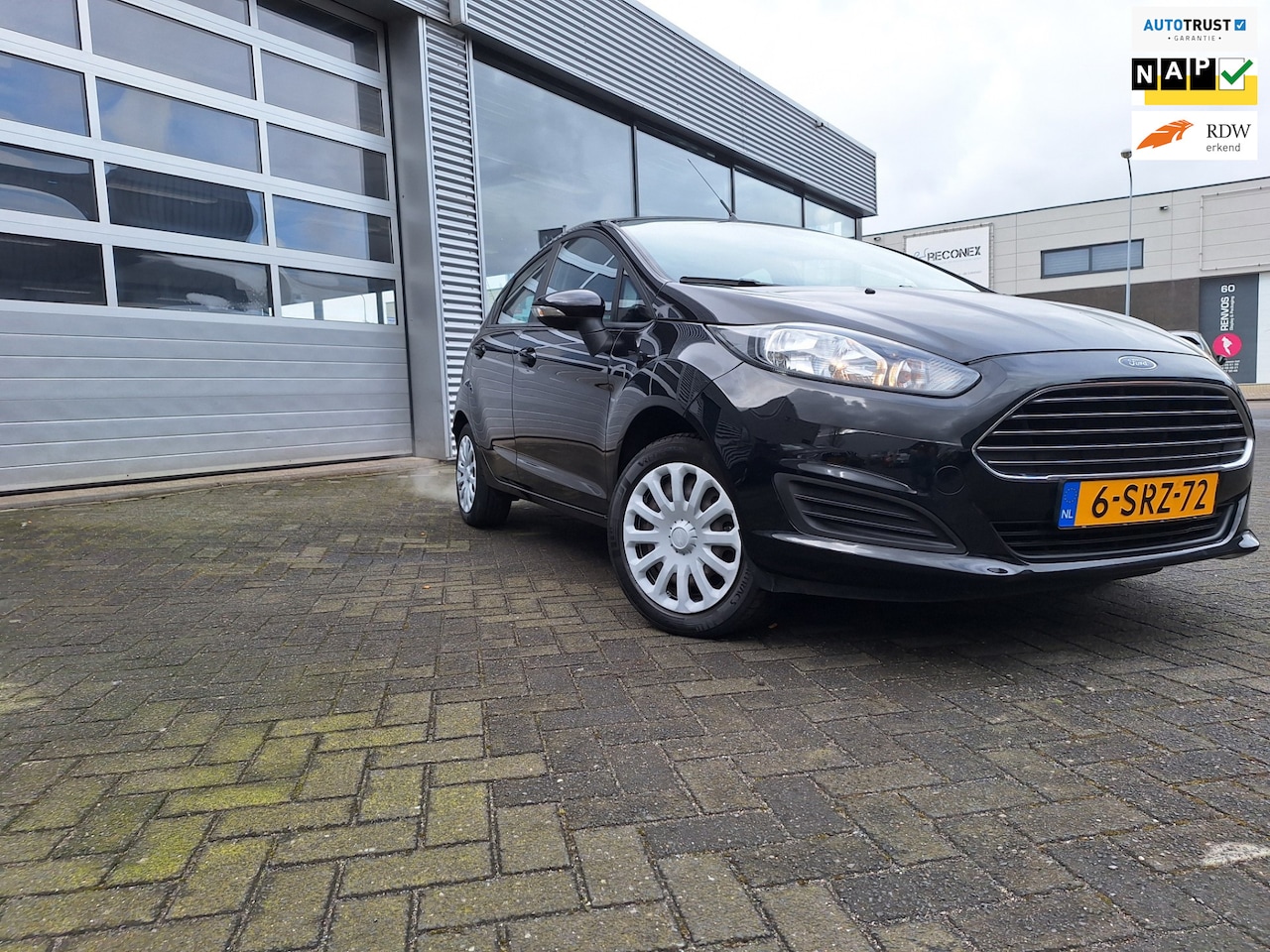 Ford Fiesta - 1.0 Style*Airco *Navigatie*Km stand *91366 !!! - AutoWereld.nl