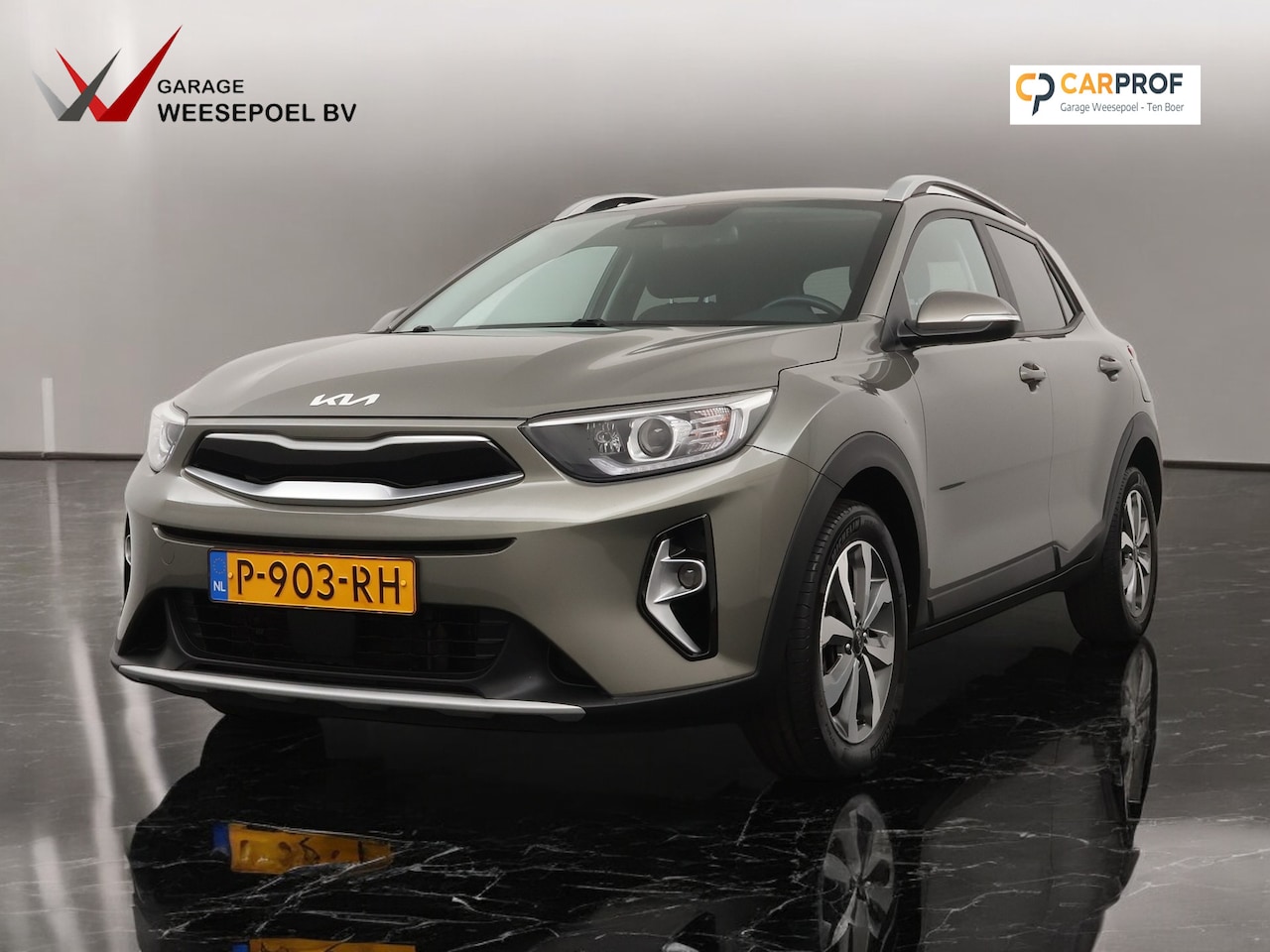 Kia Stonic - 1.0 T-GDi MHEV 100pk DynamicPlusLine - Navigatie - Camera - Climate control - Privacy glas - AutoWereld.nl