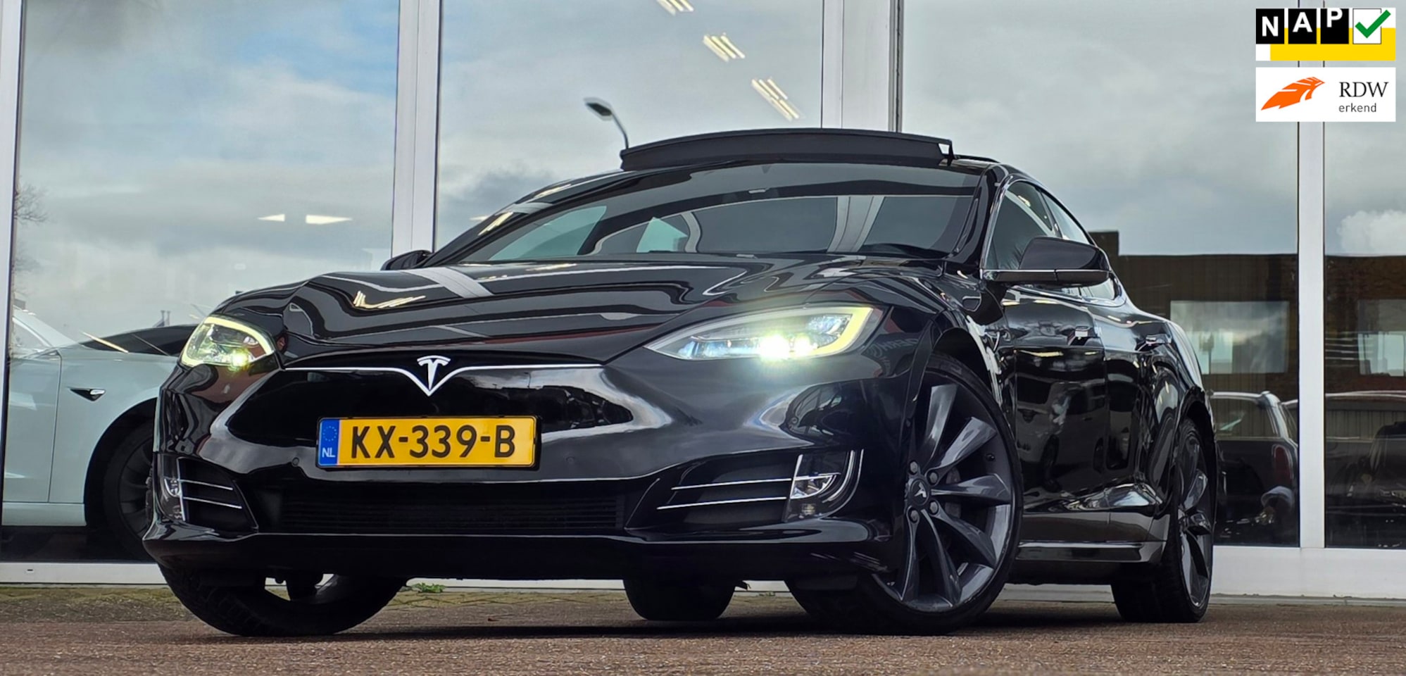 Tesla Model S - 75D Base Open dak-Free Supercharging-Luchtvering-21"Lm-Mooi! - AutoWereld.nl