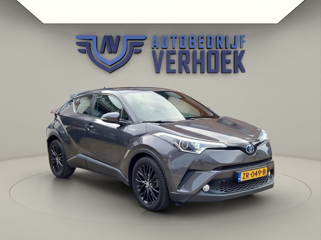 Toyota C-HR - 1.8 Hybrid Dynamic Dodehoek Detectie - 18 inch velgen - AutoWereld.nl